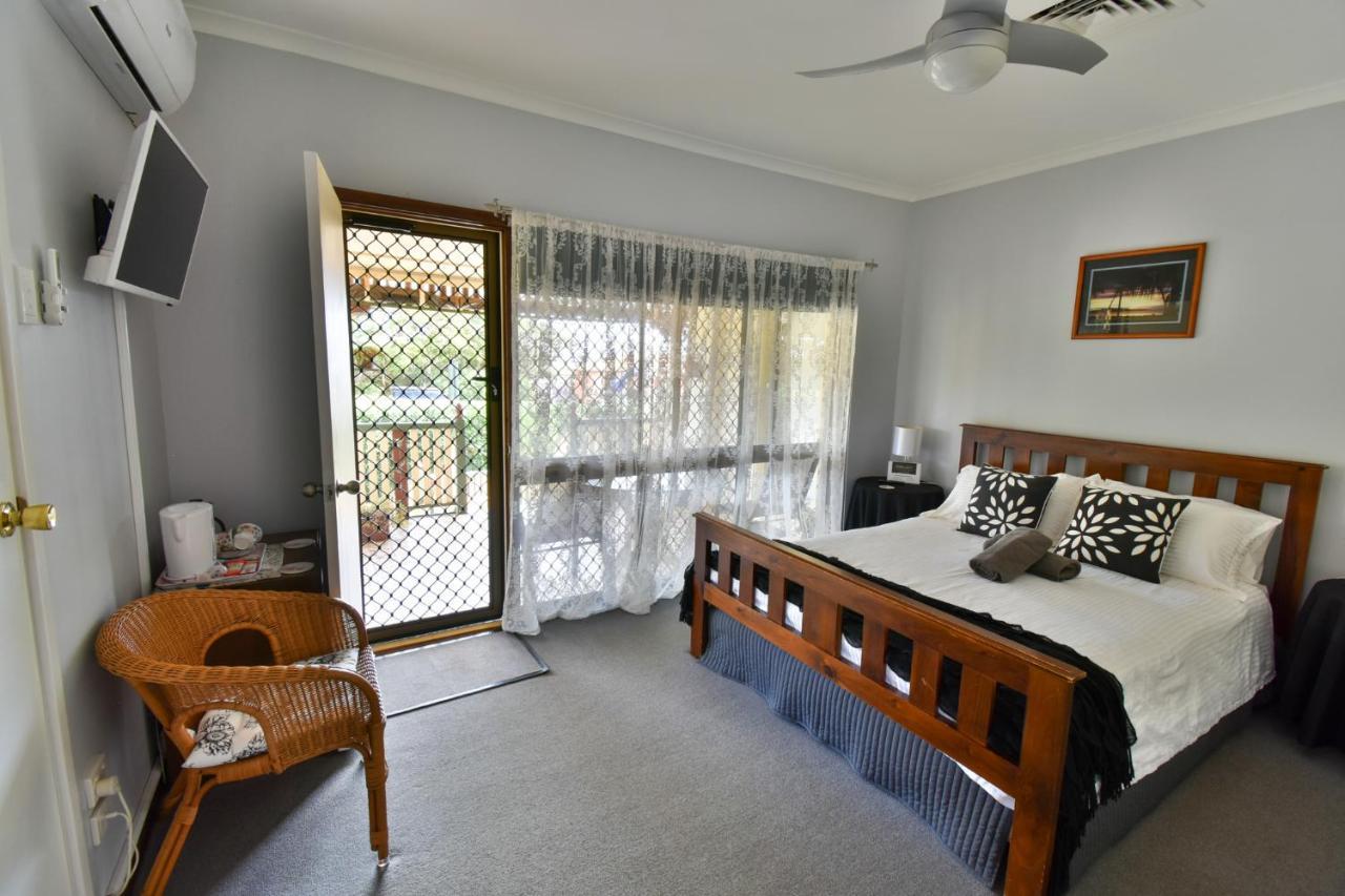 Bed & Breakfast Dunelm House 4*