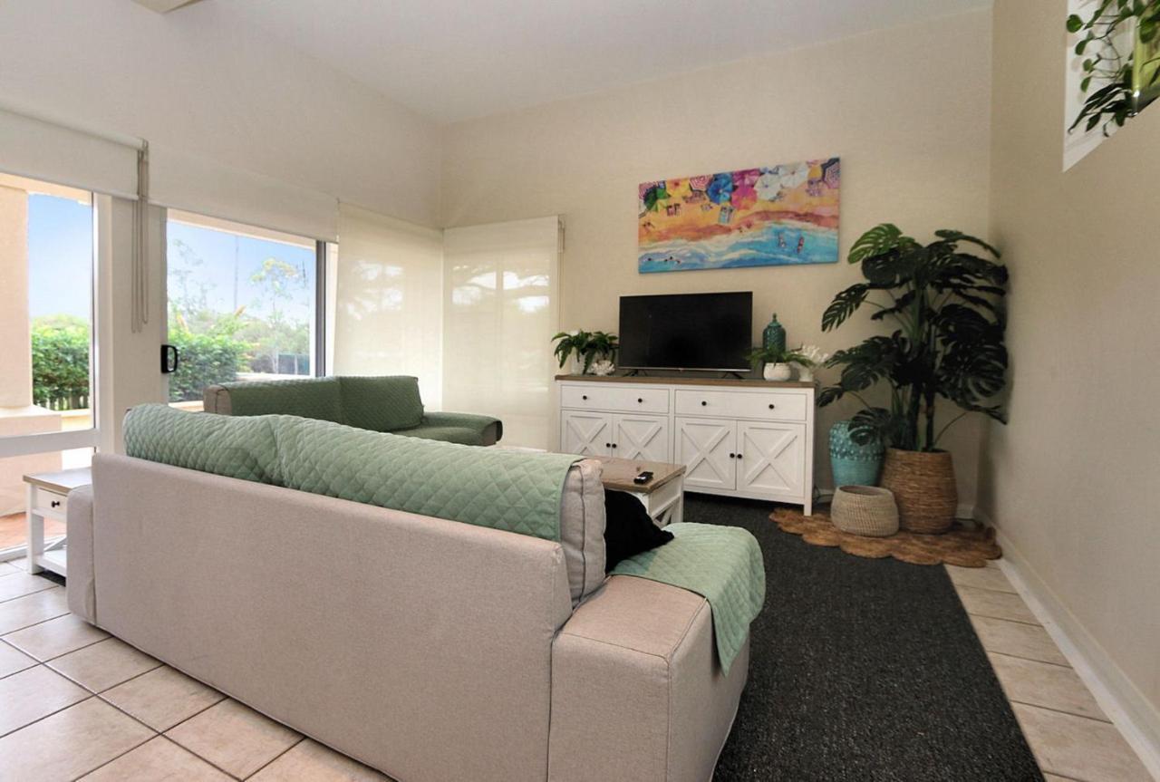 Royle Palms Unit 9 * Bargara