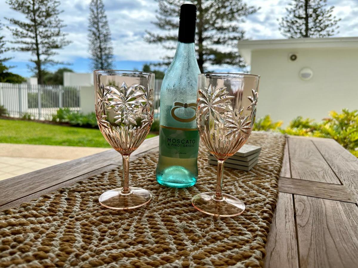 Oceanfront Luxury Grd Flr Bargara