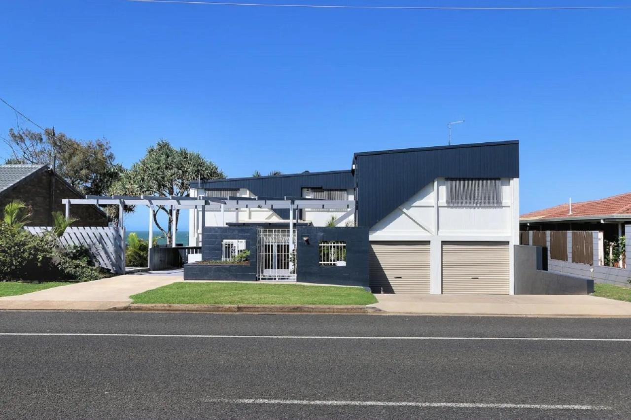 139 Woongarra Scenic Drive *