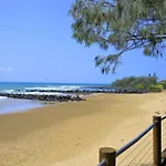 Ground Floor Oceanfront Apartment