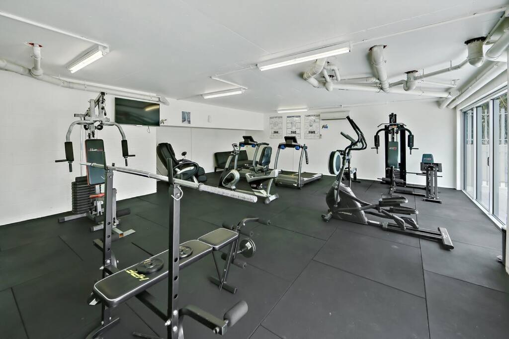 Ground Floor Oceanfront * Bargara