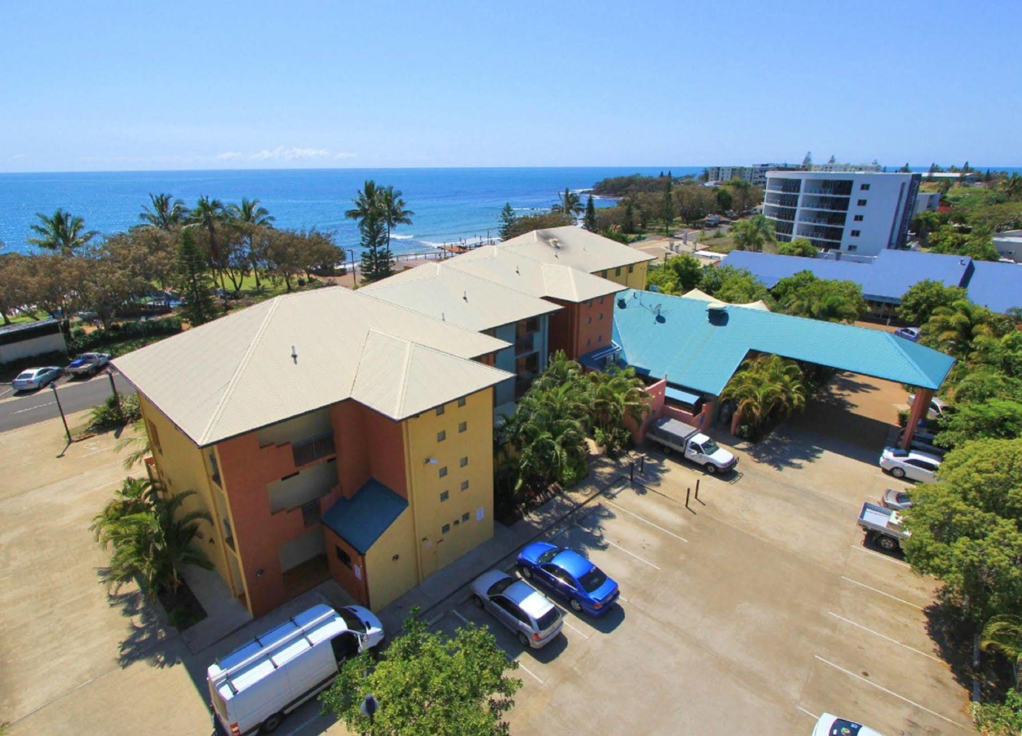 Kacy's Bargara
