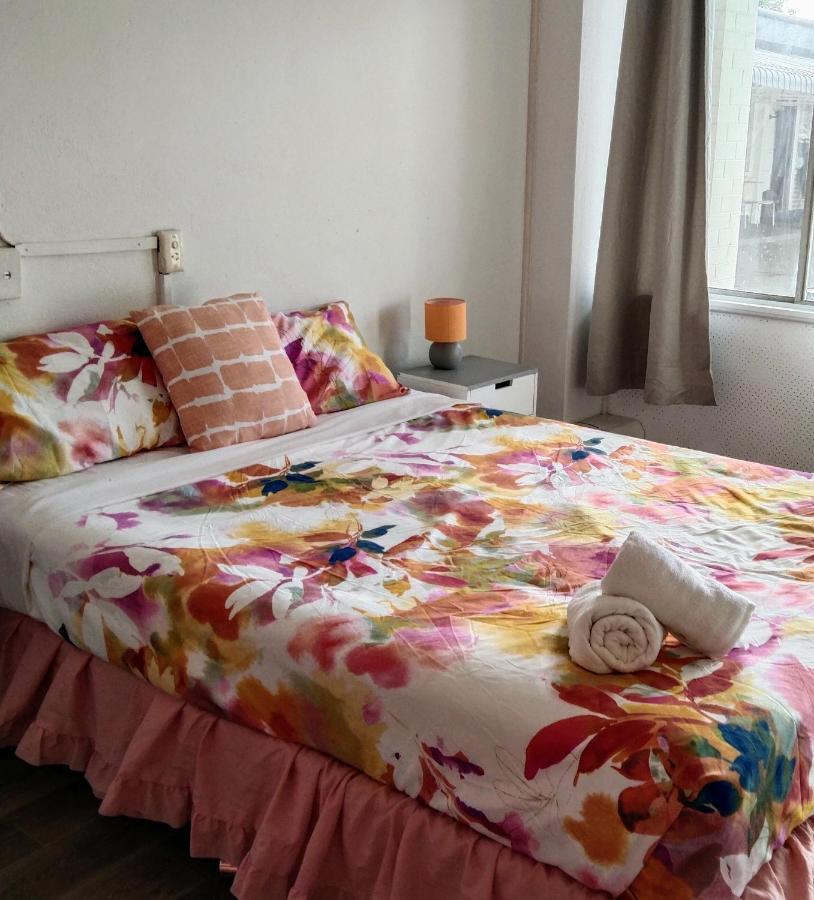 Palms Hostel Hostel