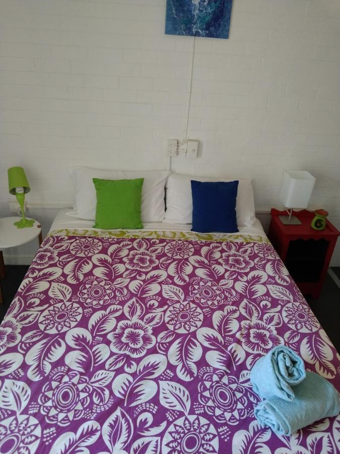 Palms Hostel * Bargara